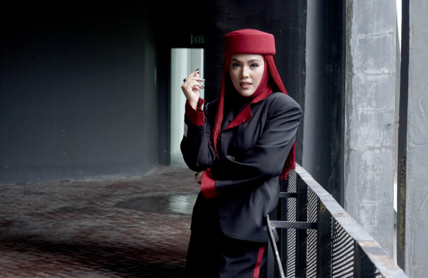 Pernah Didera Emosi dan Fizikal, Shila Amzah Dedah Dalam Lagu